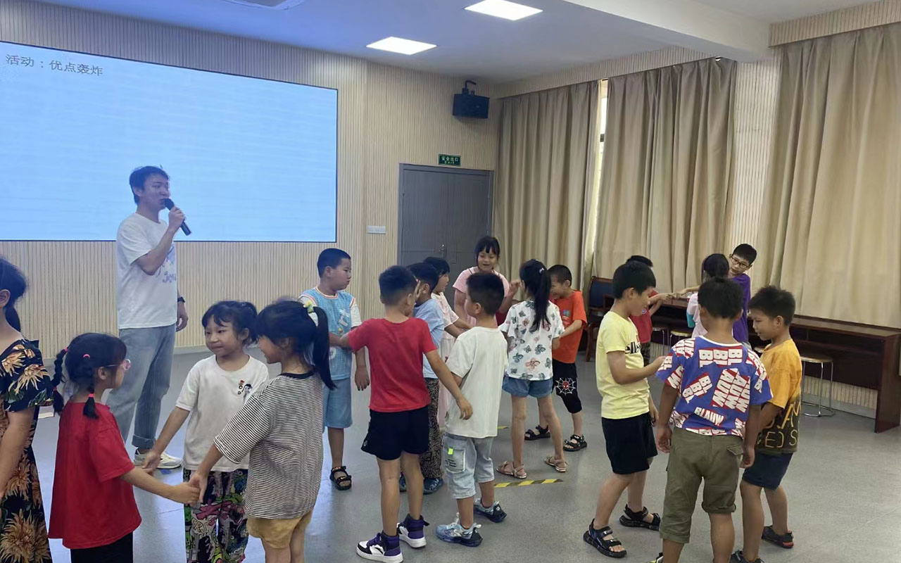 梨树龙观乡中心学校